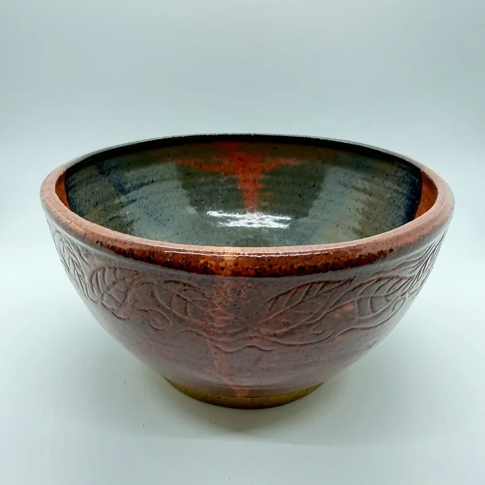 4" Glazed Stoneware Bowl, Signed by Unidentified Artist, 7" in Diameter - Picture 5 of 8